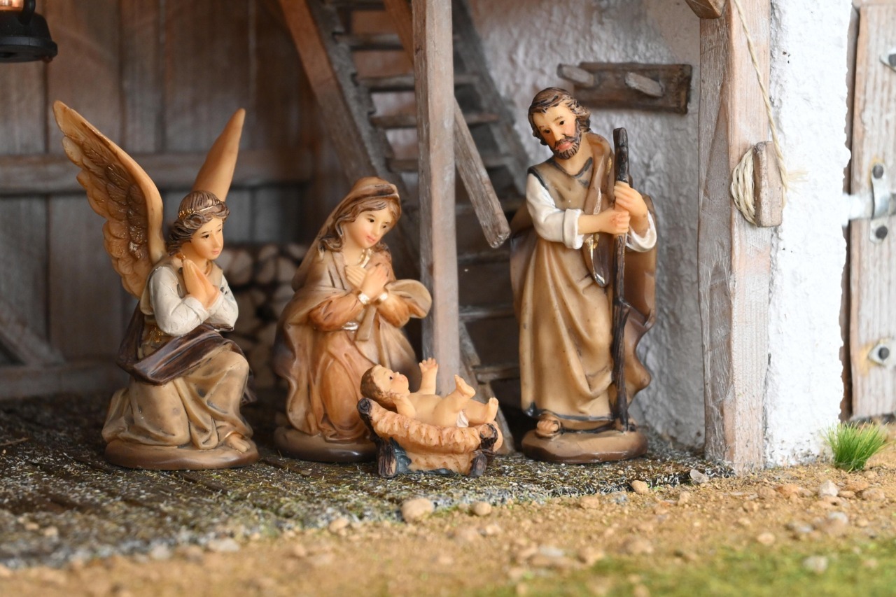 Presepe napoletano fai da te: costruire un borgo tra tradizione e creatività