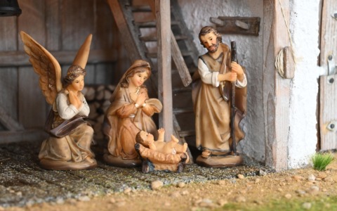 Presepe napoletano fai da te: costruire un borgo tra tradizione e creatività